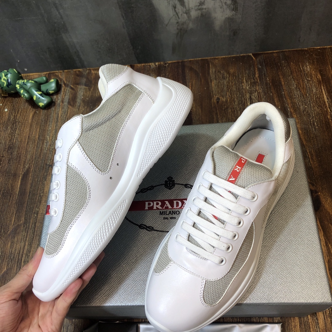 Prada classic sneaker