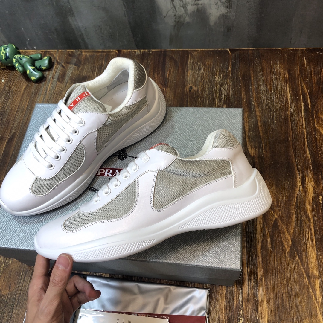 Prada classic sneaker