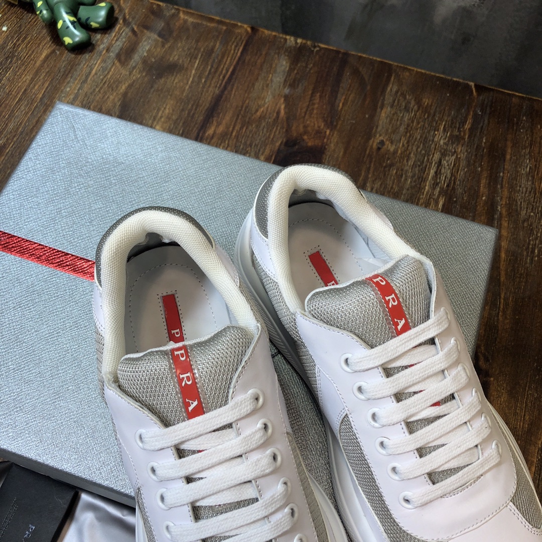 Prada classic sneaker