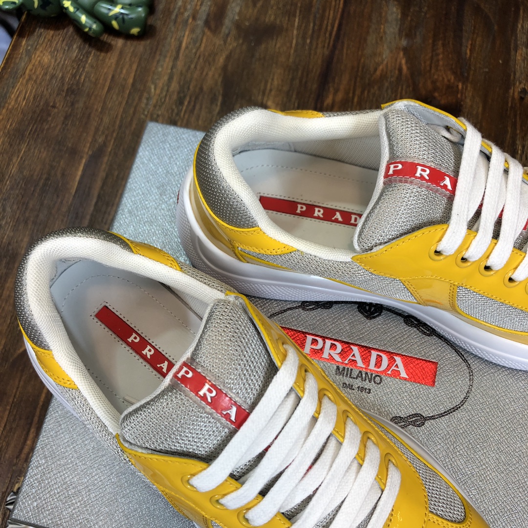 Prada classic sneaker