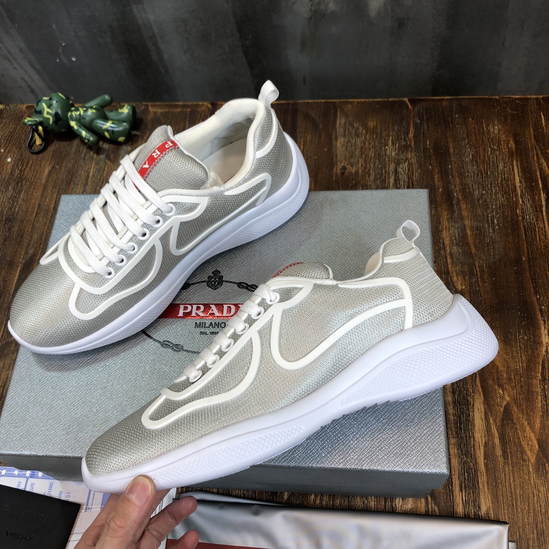 Prada classic sneaker