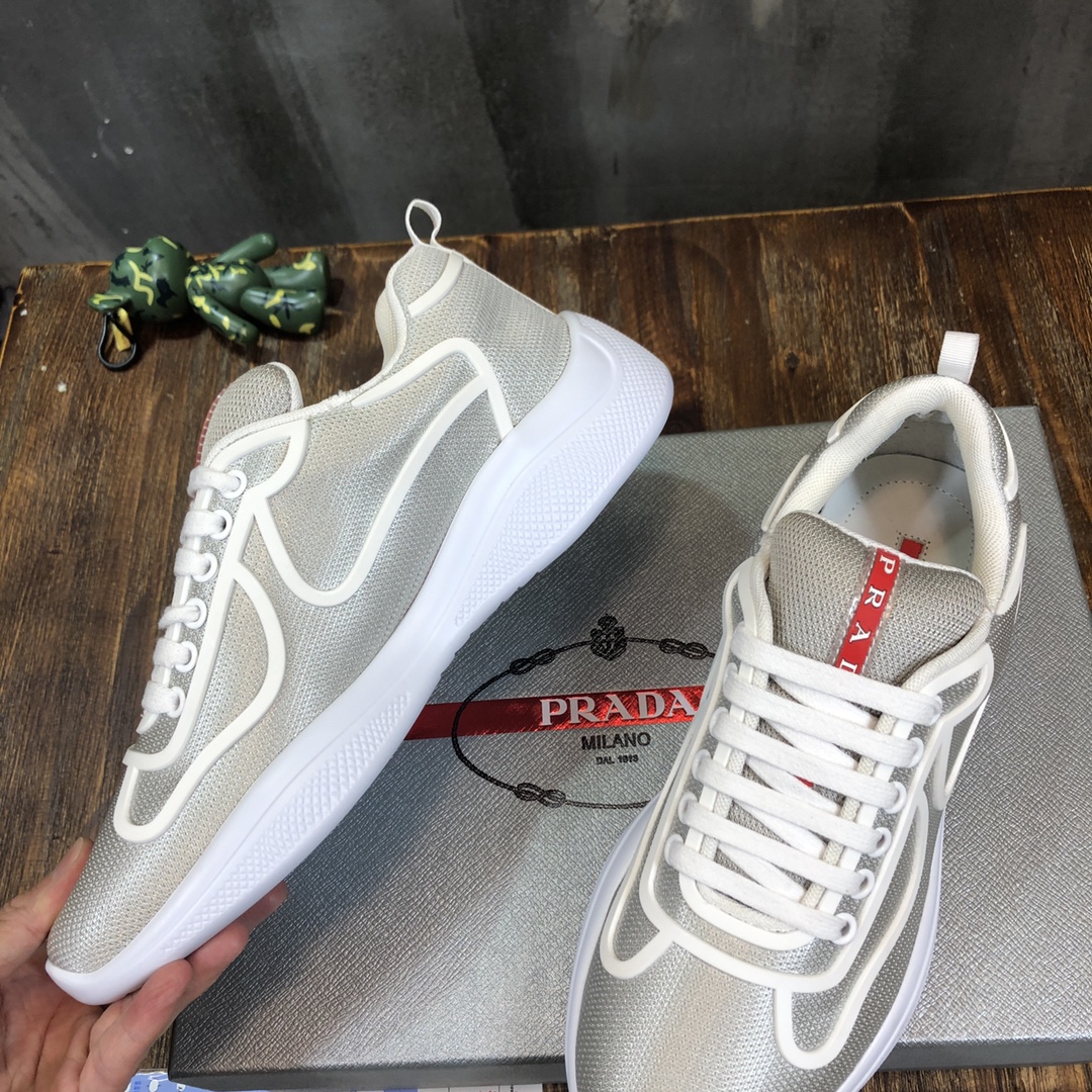 Prada classic sneaker