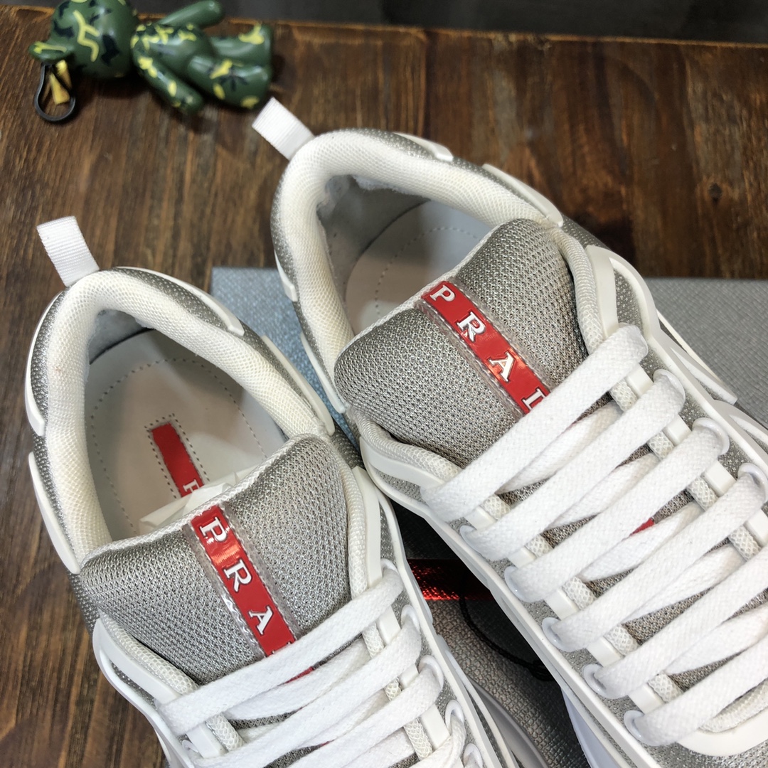 Prada classic sneaker