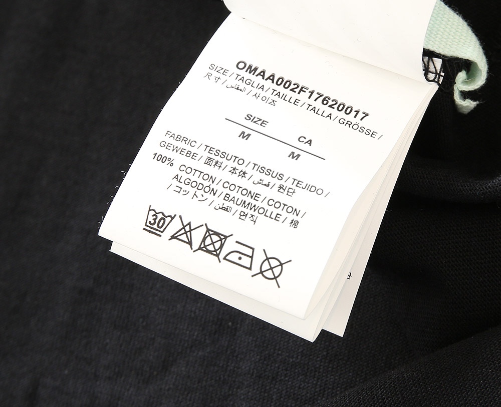 Off-White T-shirt Caravaggio Arrows S in Black