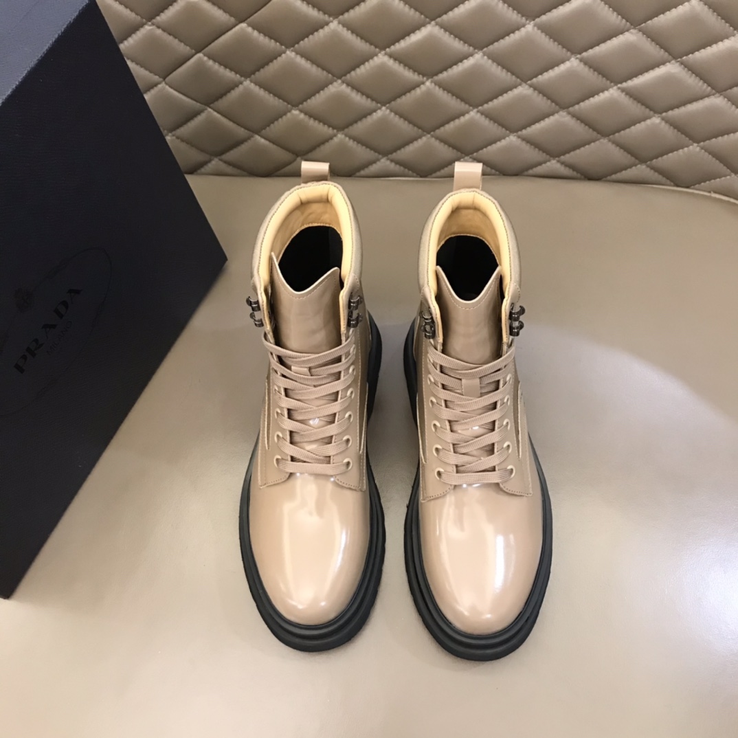 Prada Boot Brushed rois leather and nylon