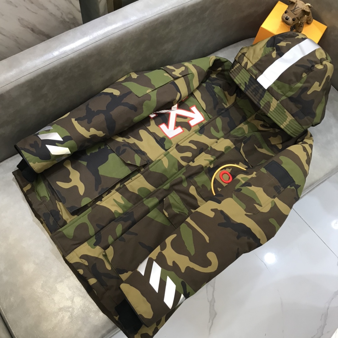 Off-White Down Jacket Hoodie in Green