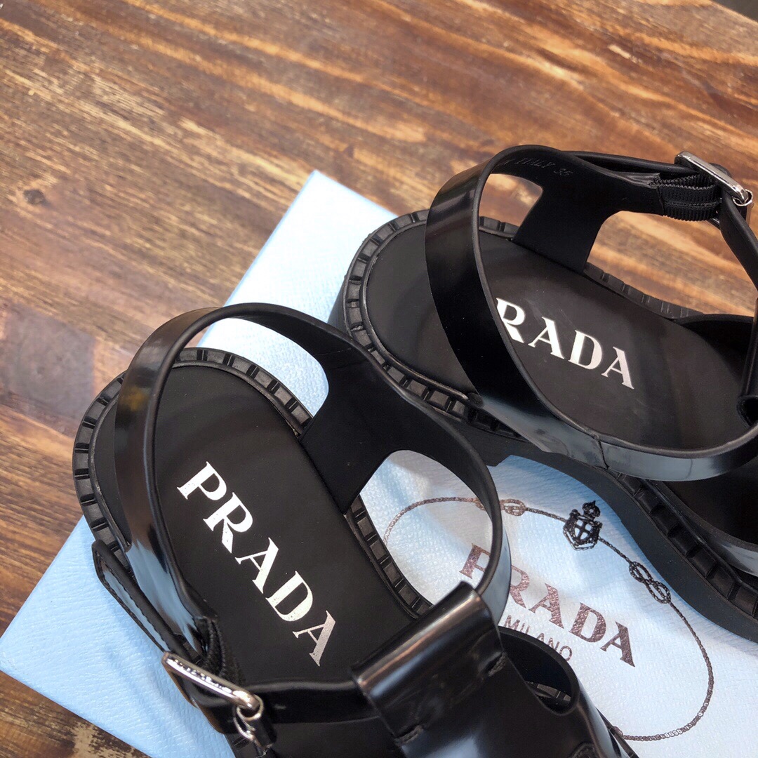 Prada 2022ss student sneaker