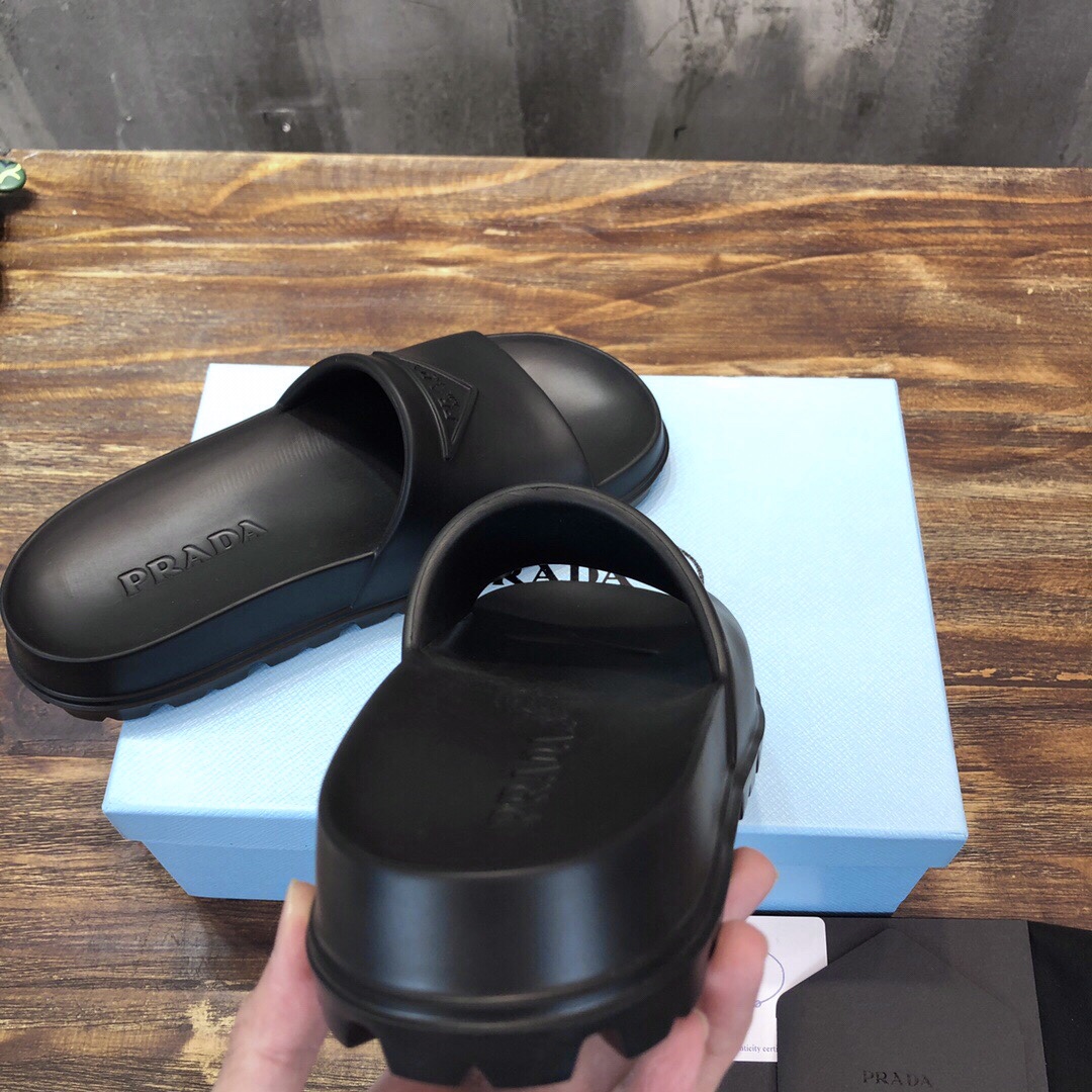 Prada 2022ss couple sneaker