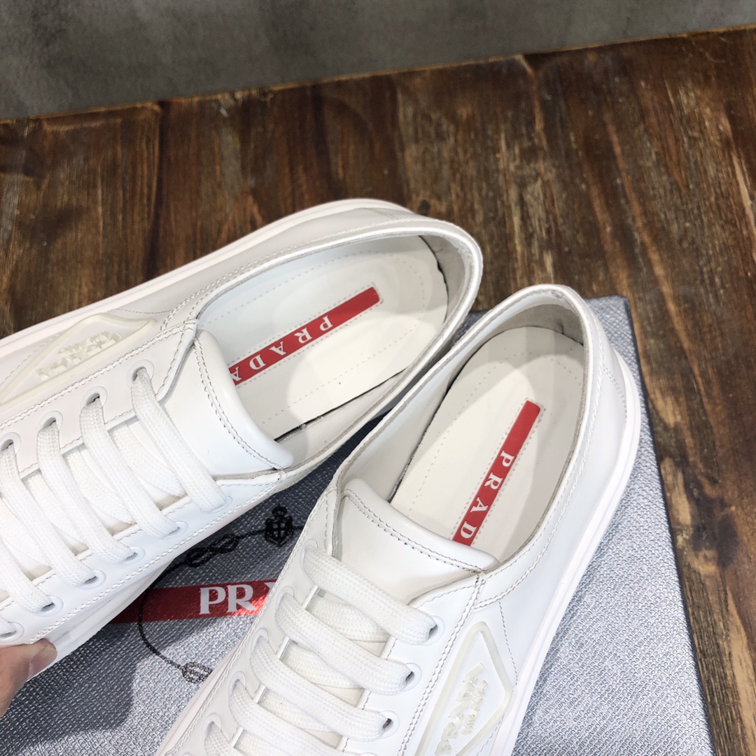 Prada 2022 New Arrival Sneaker