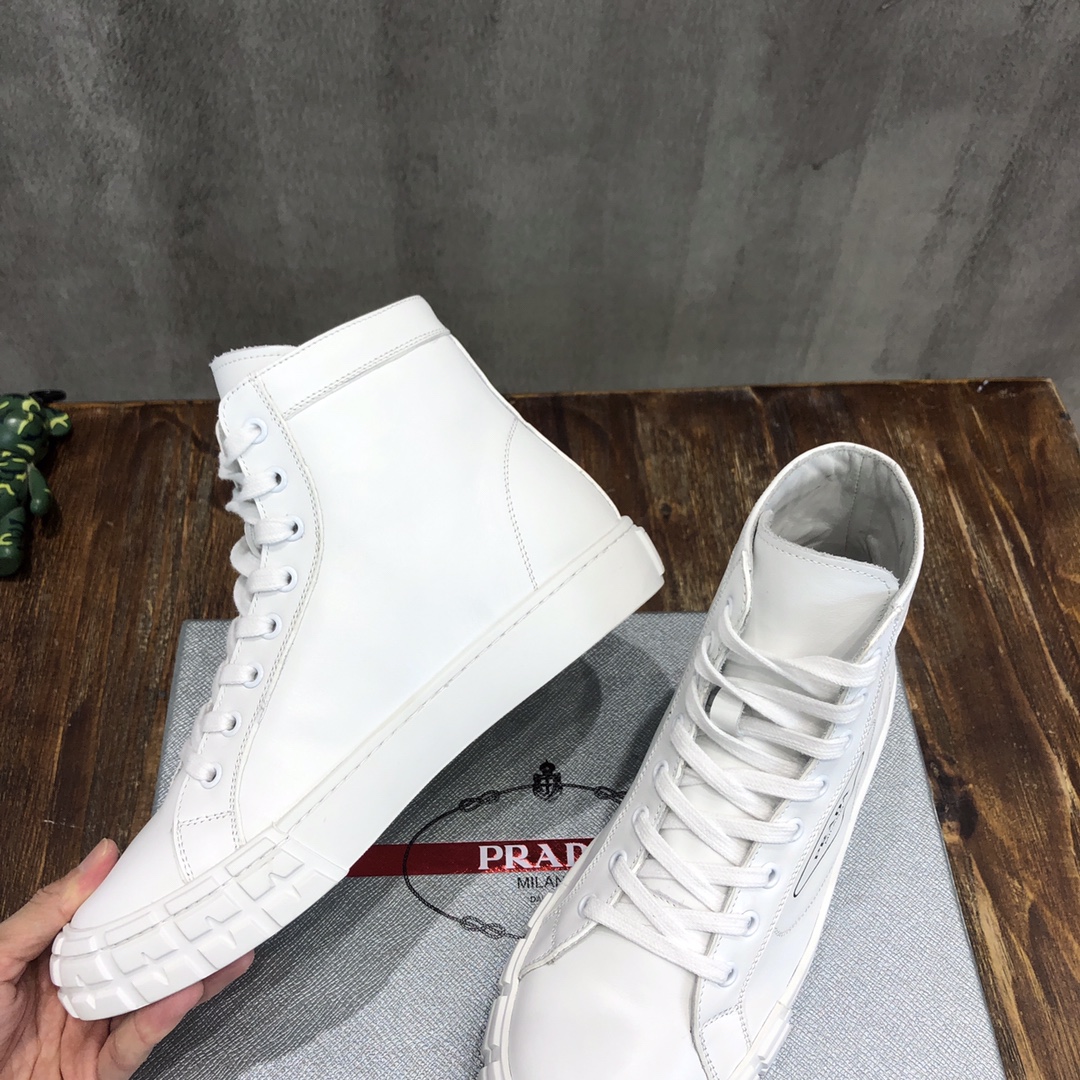 Prada 2022 New Arrival Sneaker