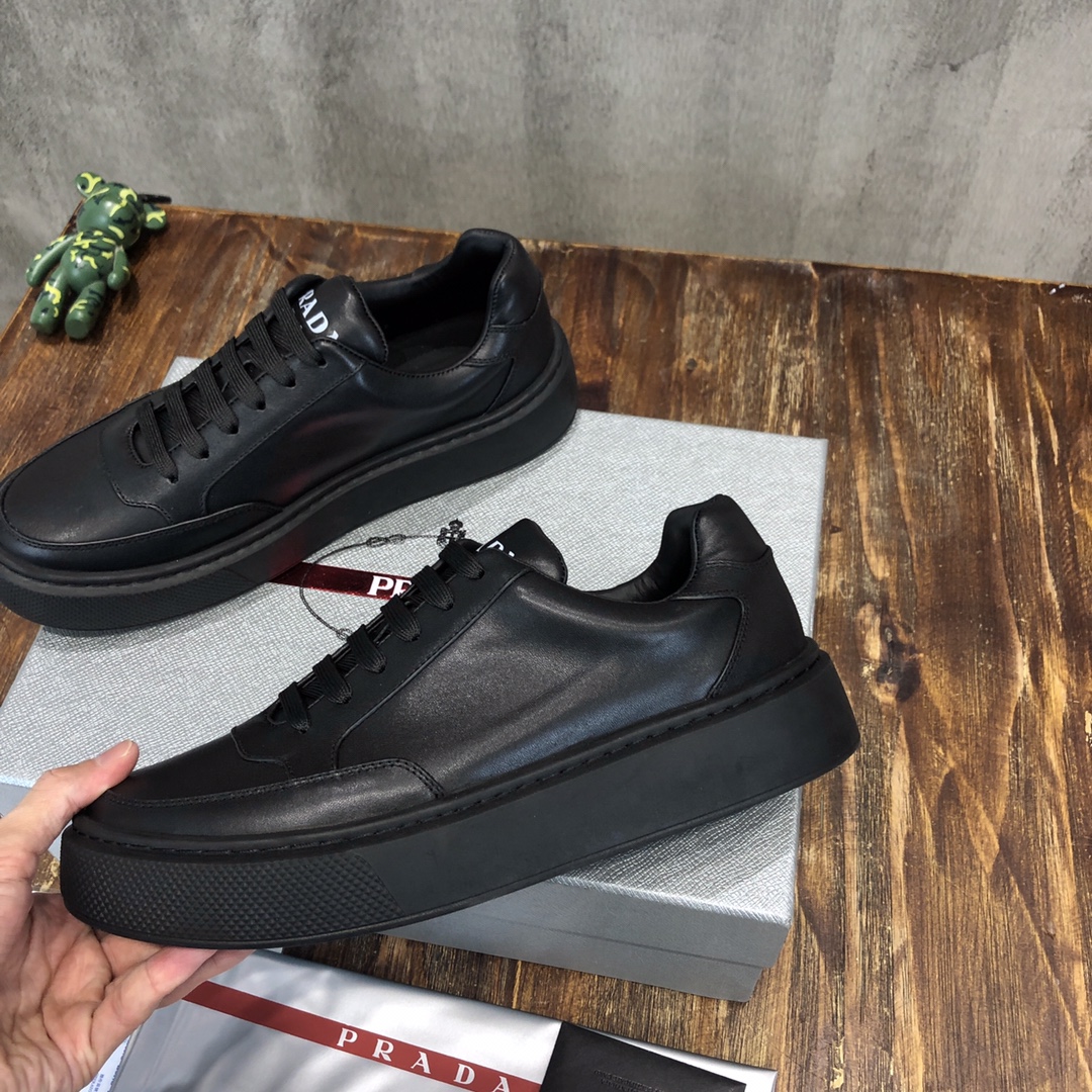 Prada 2022 New Arrival Sneaker