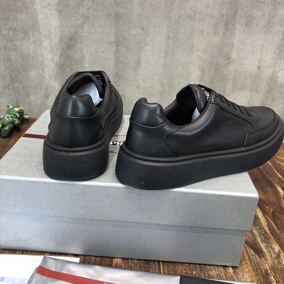 Prada 2022 New Arrival Sneaker