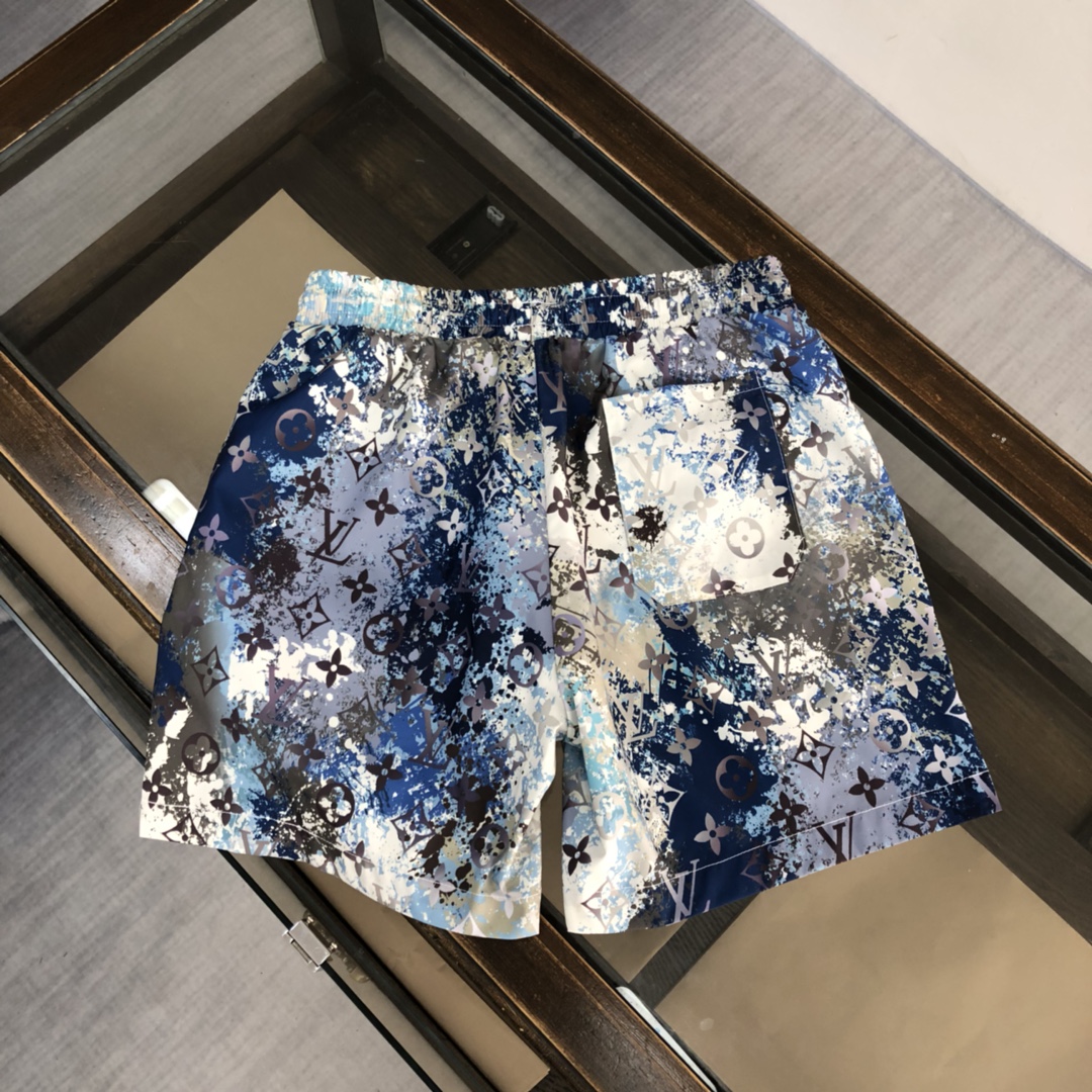 LV fashion show ins hot sale beach shorts