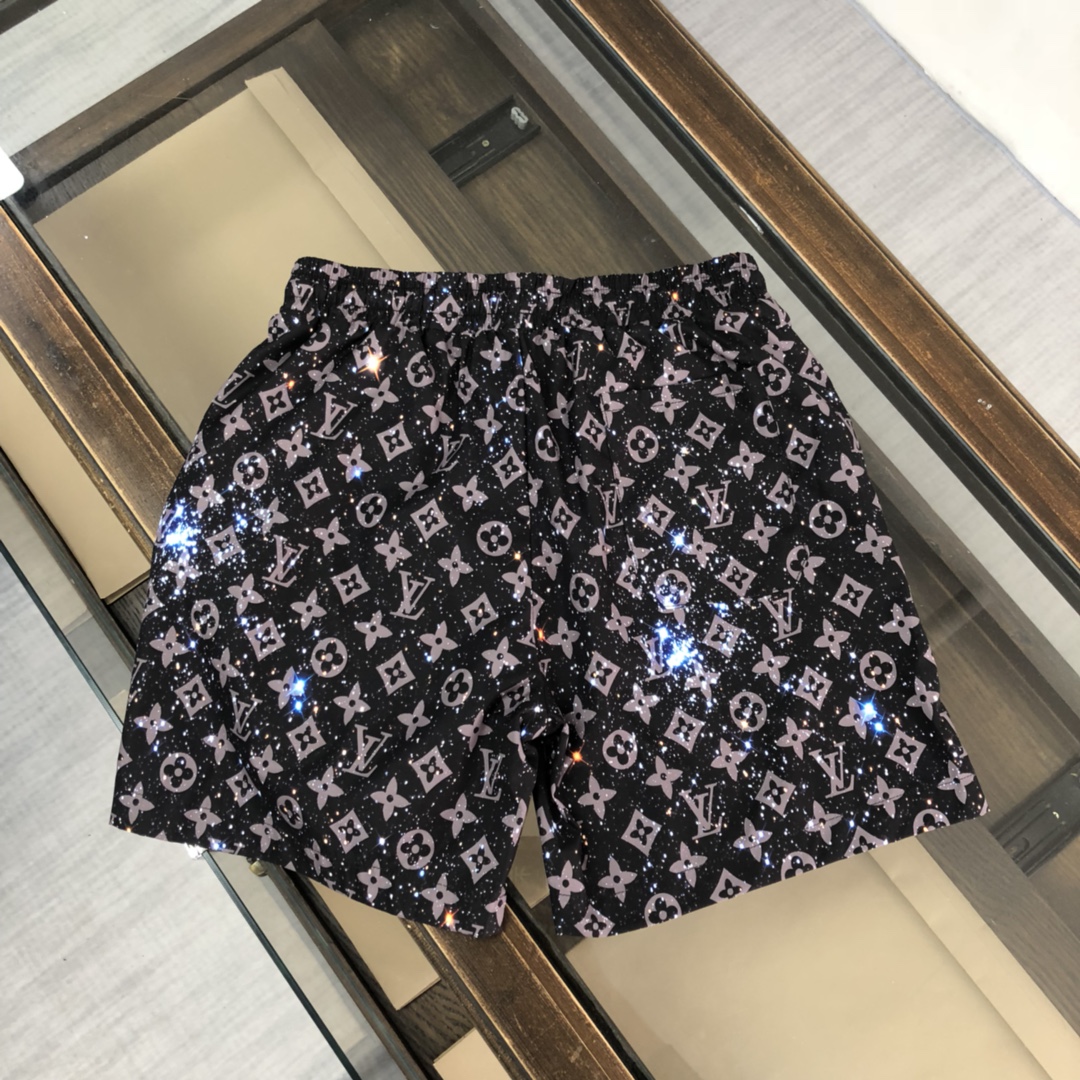 LV fashion show ins hot sale beach shorts