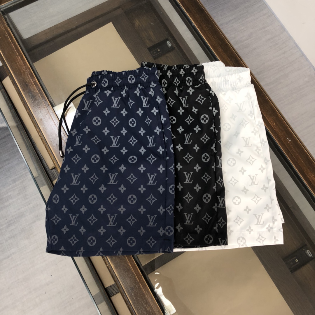 LV fashion show ins hot sale beach shorts