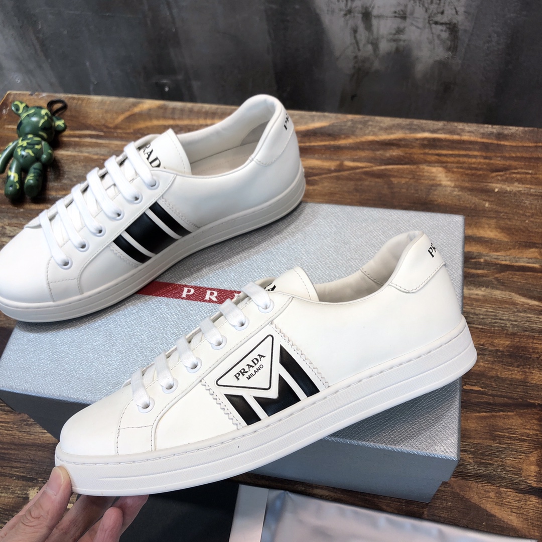 Prada 2022 new arrival hot sale sneaker