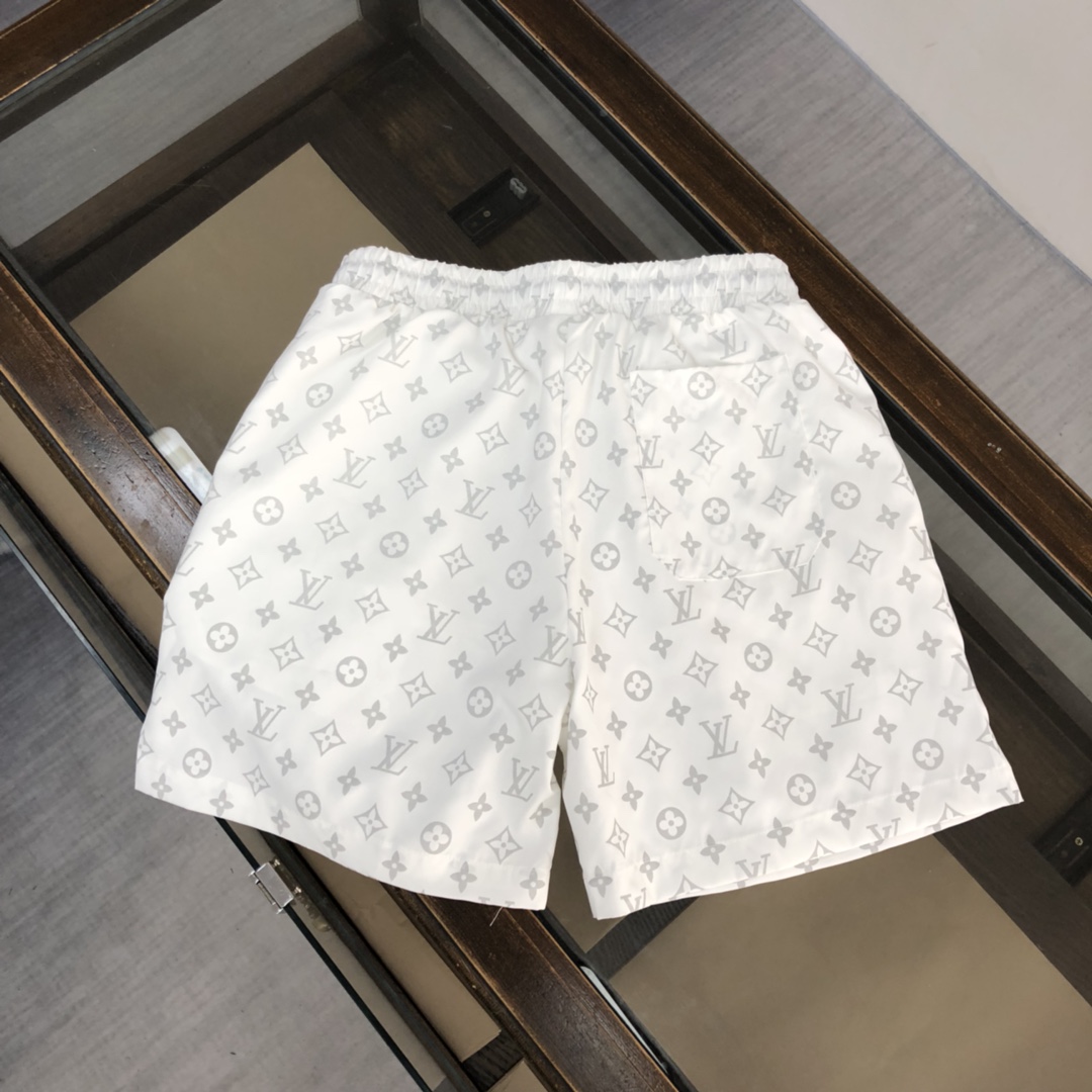 LV fashion show ins hot sale beach shorts