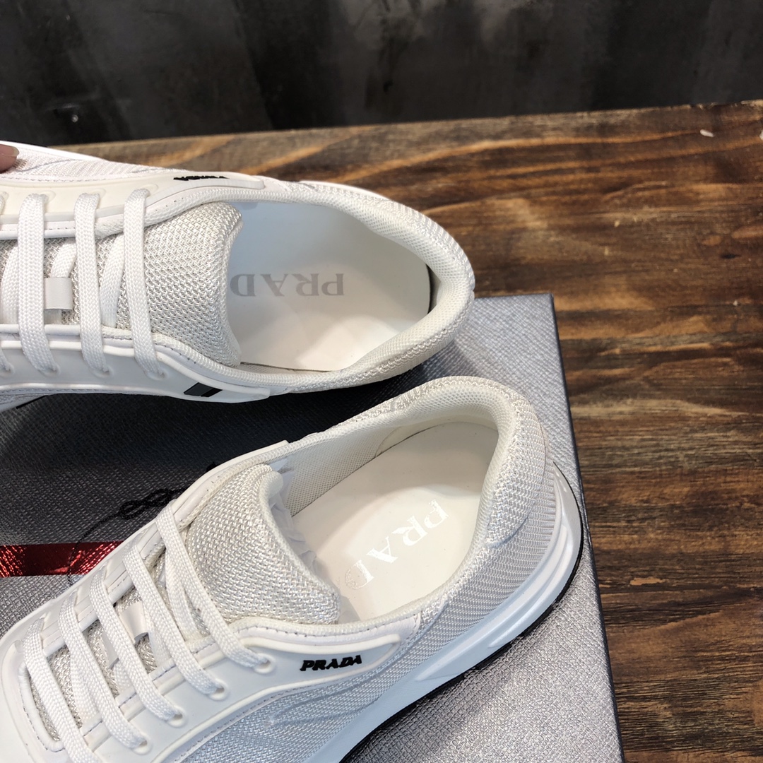 Prada 2022 new arrival hot sale sneaker