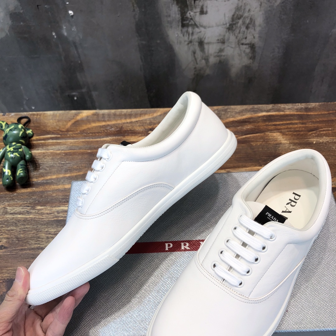 Prada 2022 new arrival hot sale sneaker