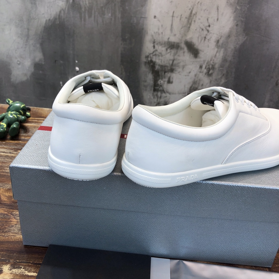 Prada 2022 new arrival hot sale sneaker