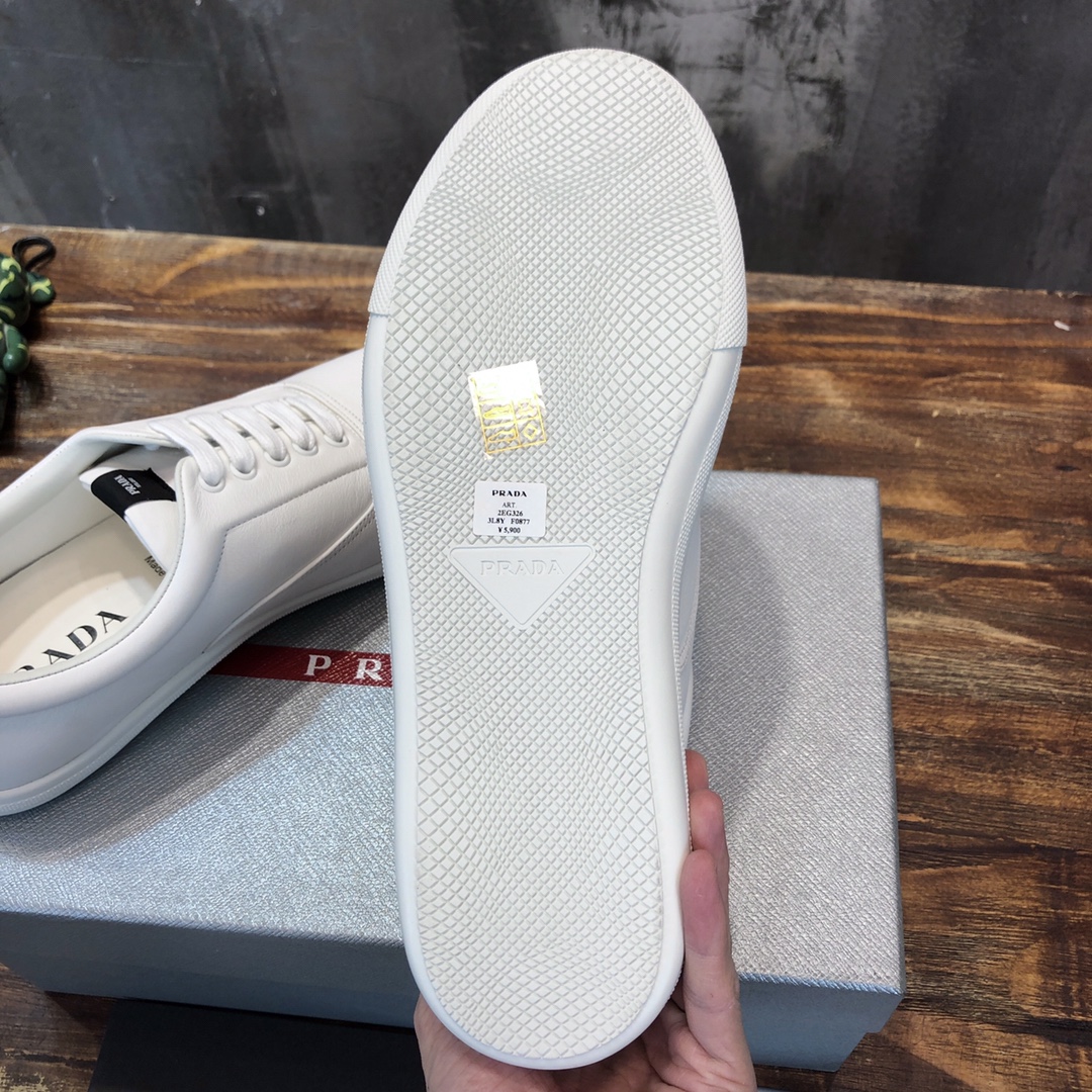 Prada 2022 new arrival hot sale sneaker