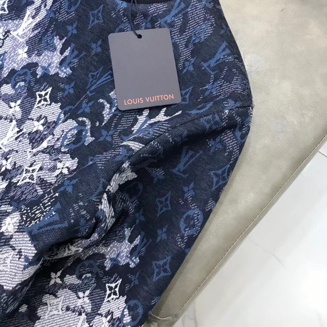 Louis Vuitton Sweatshirt Tapestry Monogram