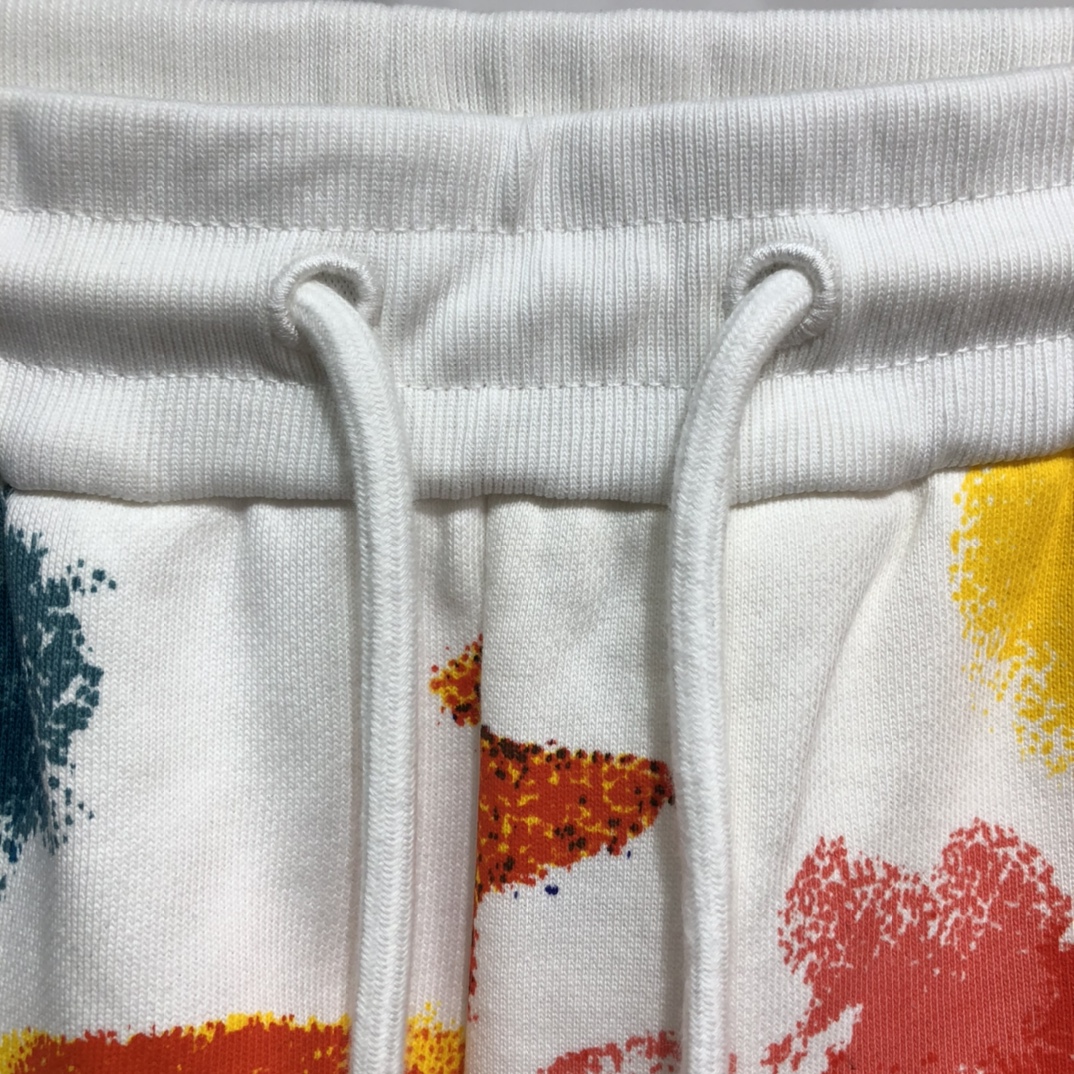 Louis Vuitton Shorts WaterColor in White