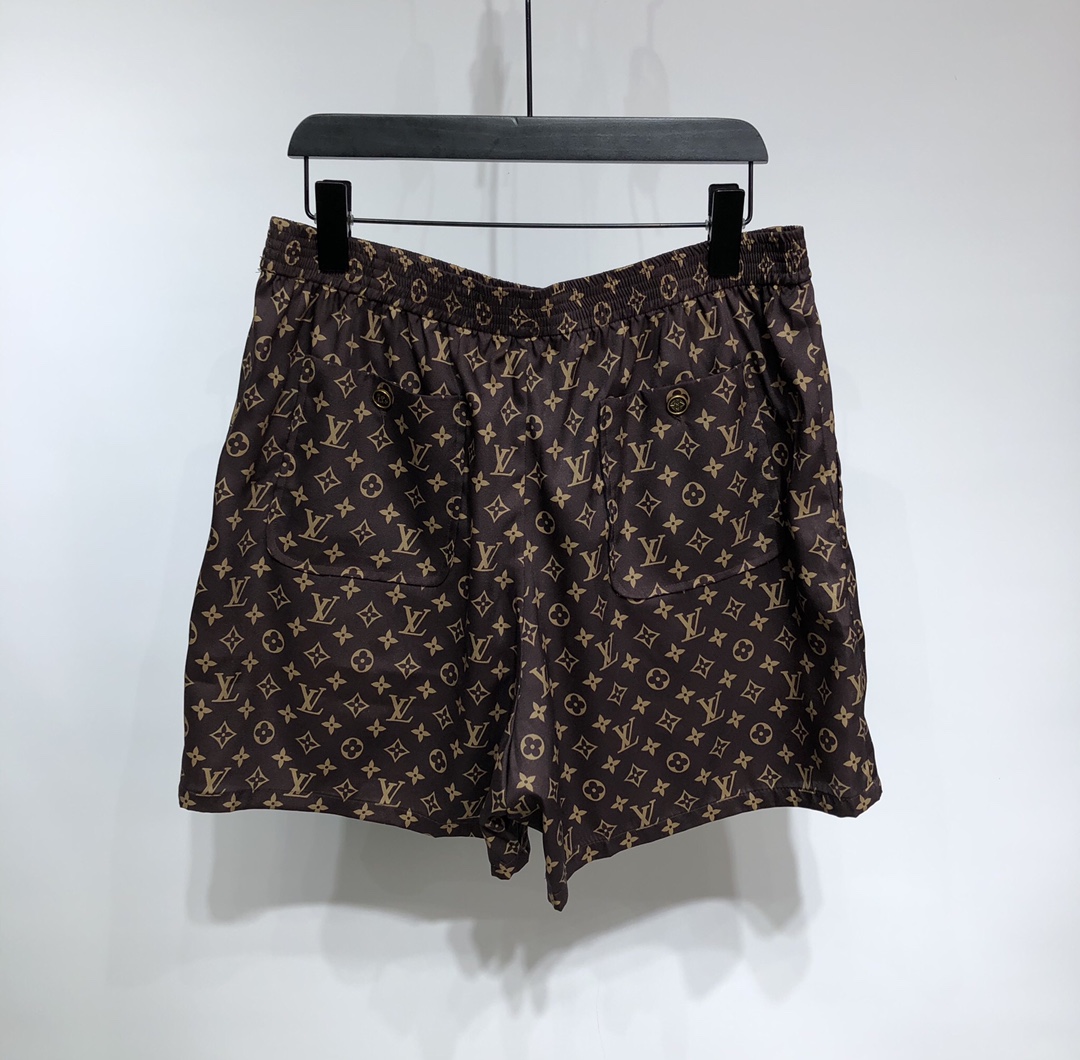 Louis Vuitton Shorts Damier Jacquard in Brown