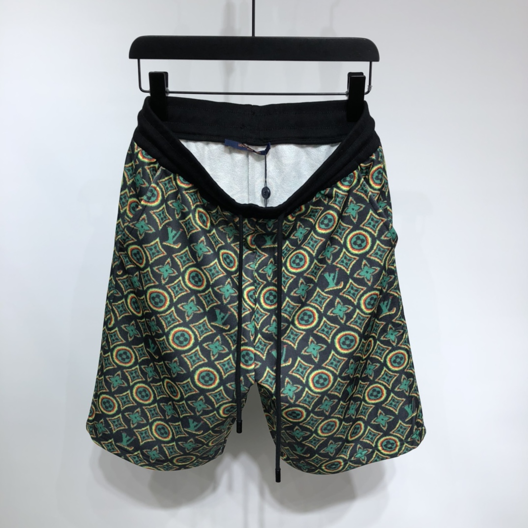 Louis Vuitton Shorts Damier Jacquard in Blue