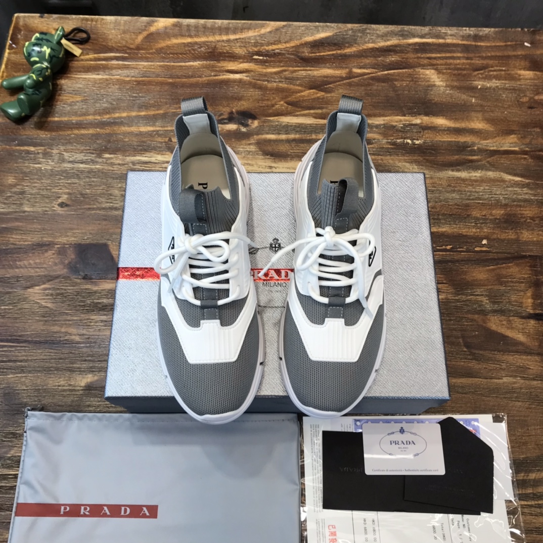 Prada 2022 new arrival hot sale sneaker