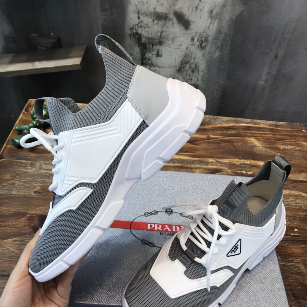 Prada 2022 new arrival hot sale sneaker