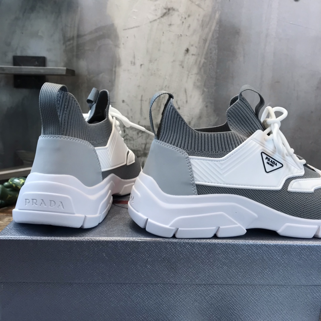 Prada 2022 new arrival hot sale sneaker