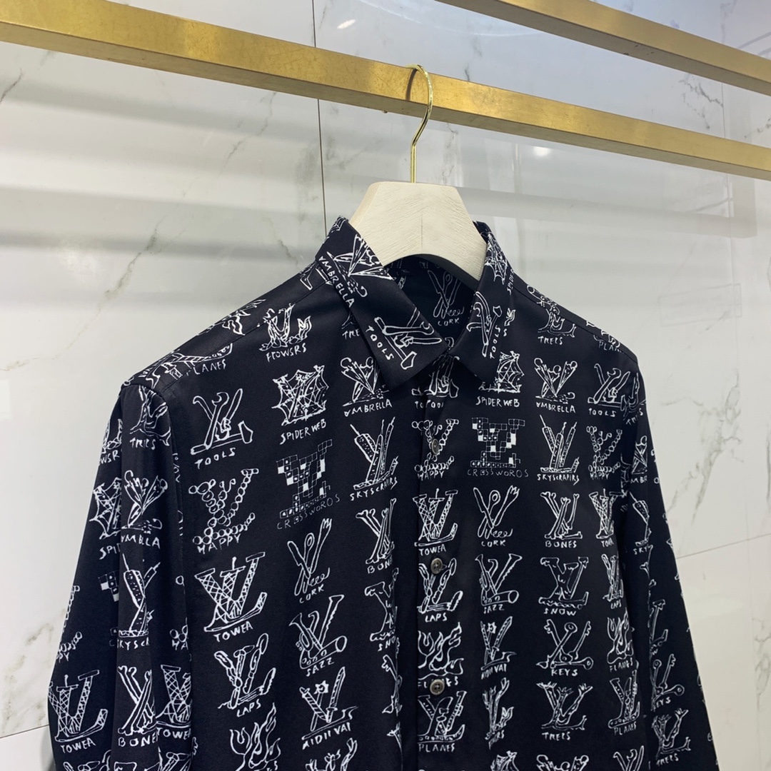 Louis Vuitton Shirt Monogram Buttoned in Black