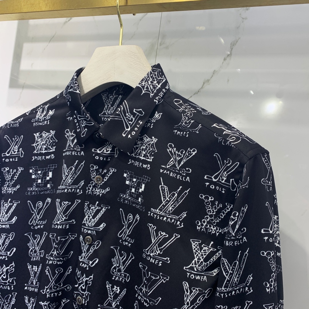 Louis Vuitton Shirt Monogram Buttoned in Black