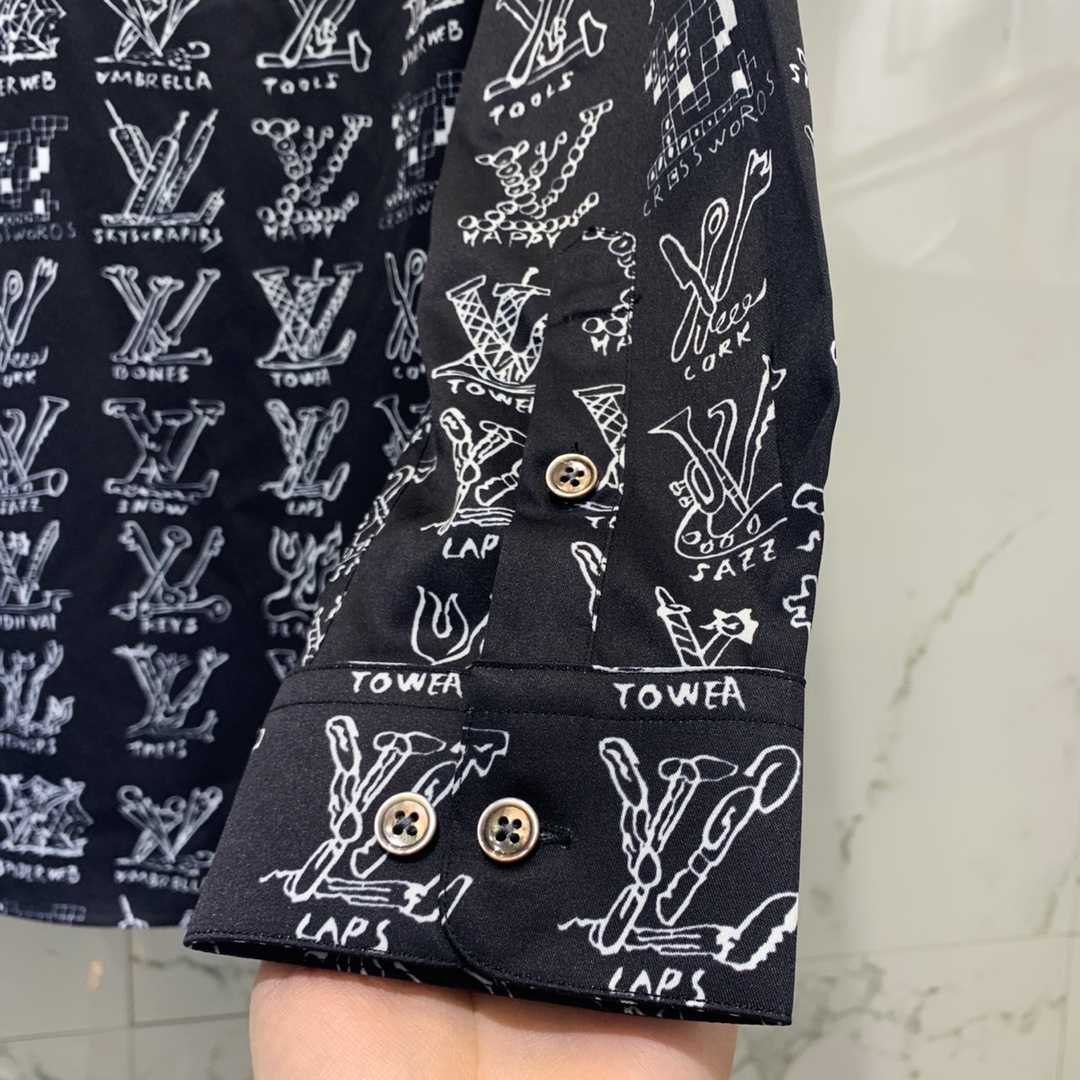 Louis Vuitton Shirt Monogram Buttoned in Black