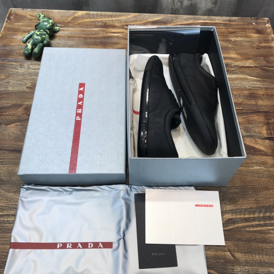 Prada 2022 new arrival hot sale sneaker