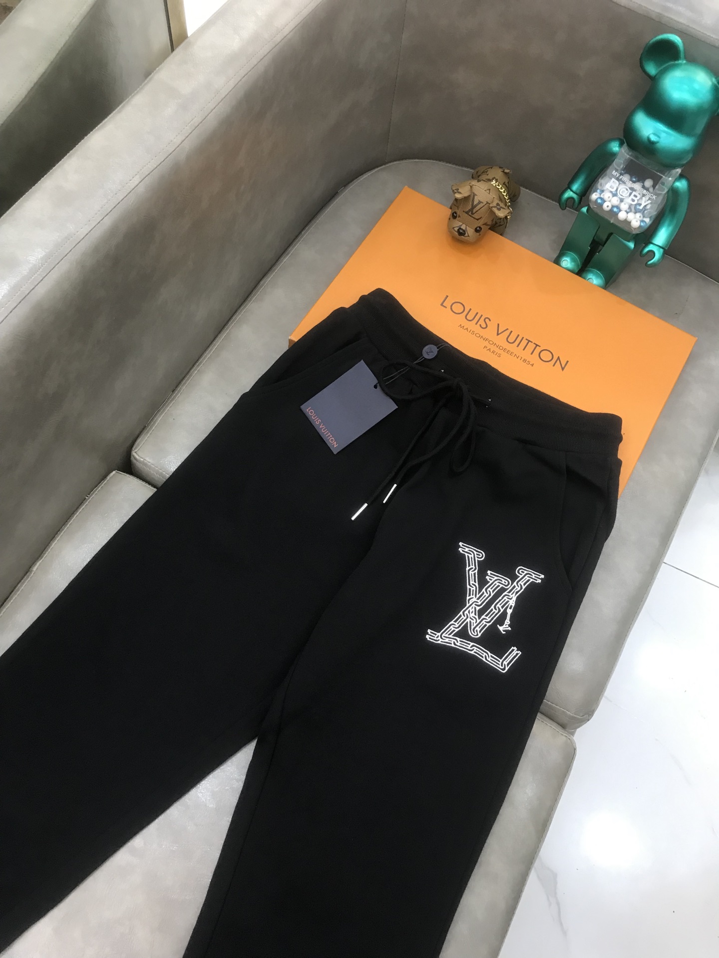 Louis Vuitton Pants Flower Band Track