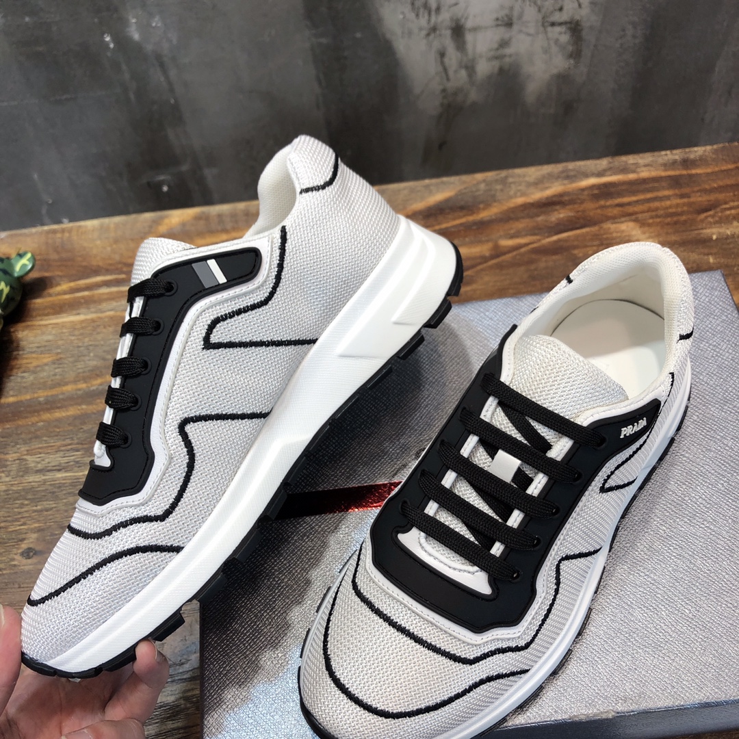 Prada 2022 new arrival hot sale sneaker