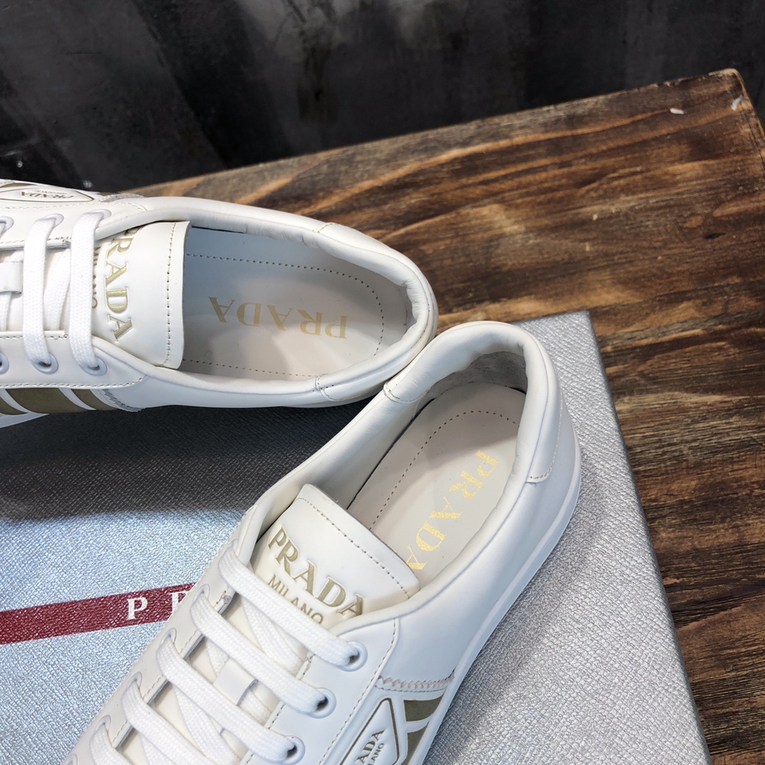 Prada 2022 new arrival hot sale sneaker