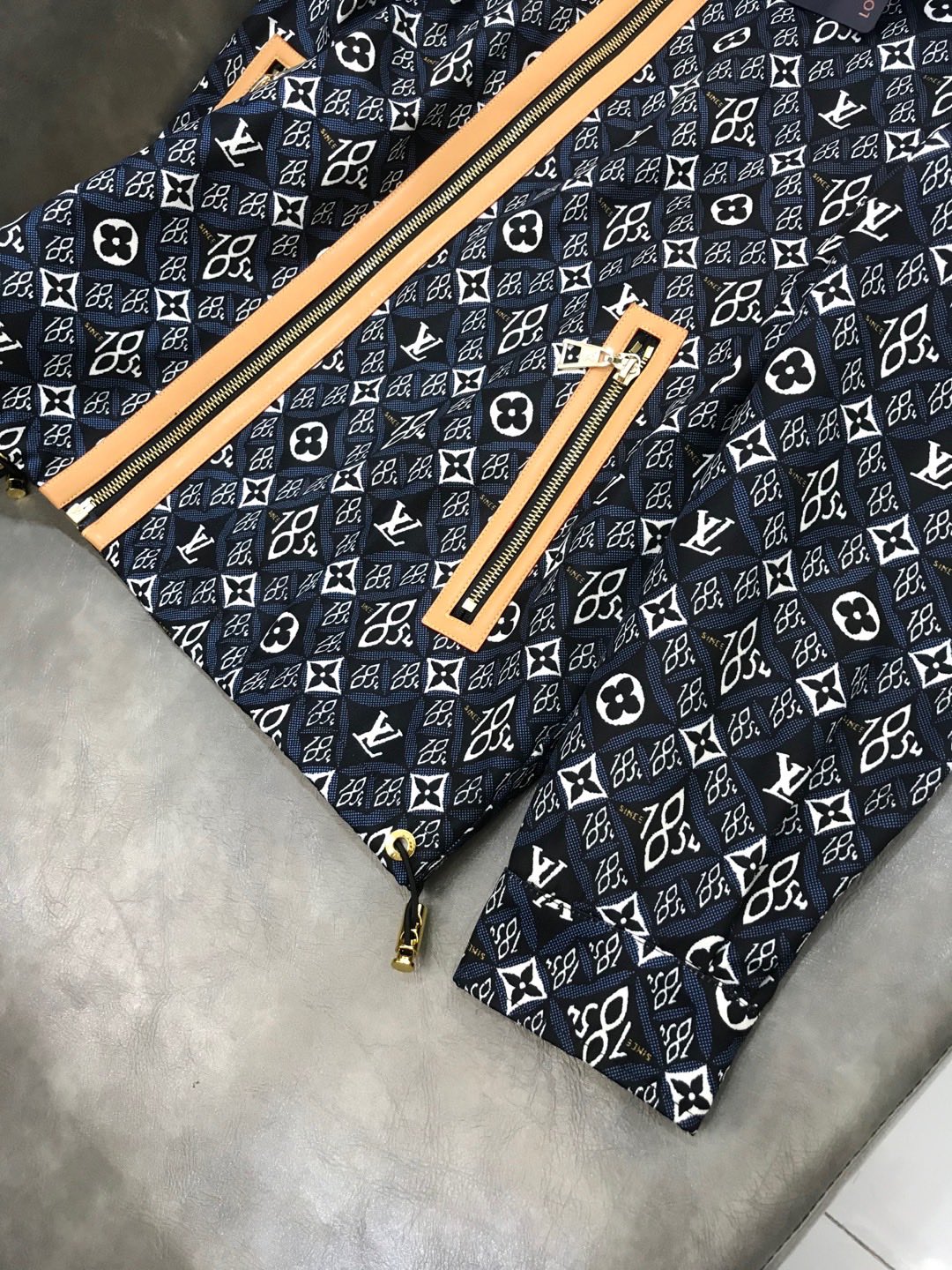 Louis Vuitton Hoodie Reversible Monogram