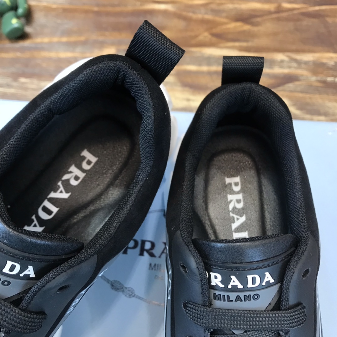 Prada 2022 hot sale sneaker