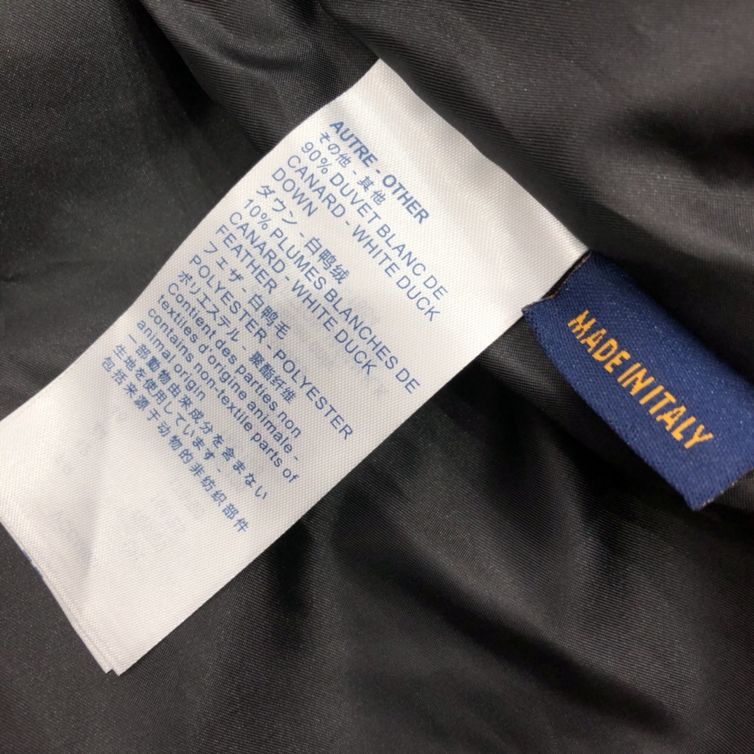 Louis Vuitton Down Jacket Reversible Puffer