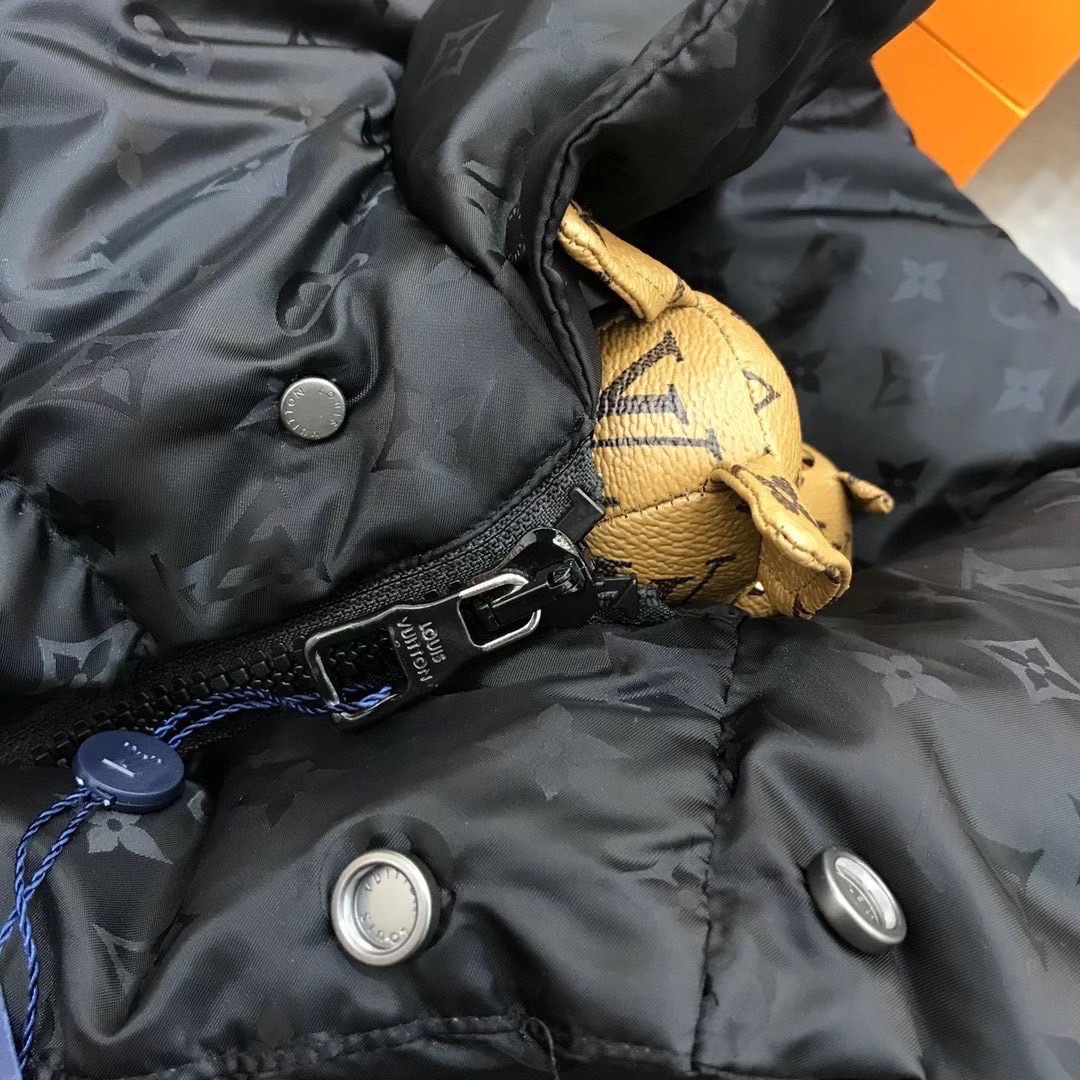 Louis Vuitton Down Jacket Reversible Puffer