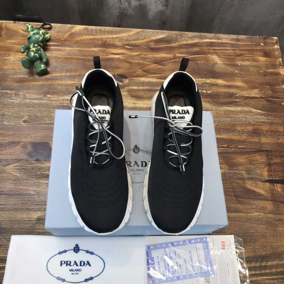 Prada 2022 hot sale sneaker