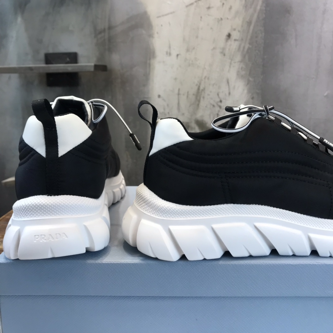 Prada 2022 hot sale sneaker