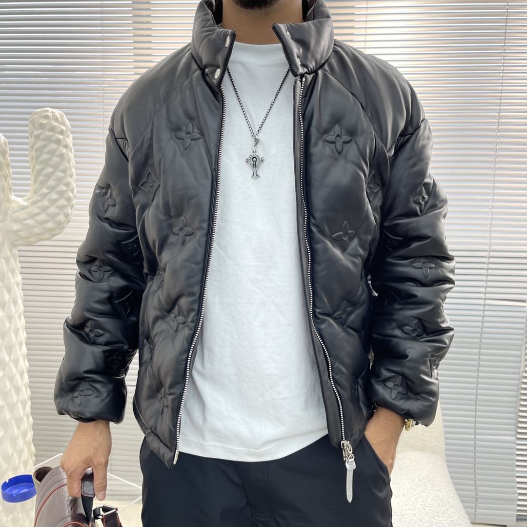 Louis Vuitton Down Jacket in Black