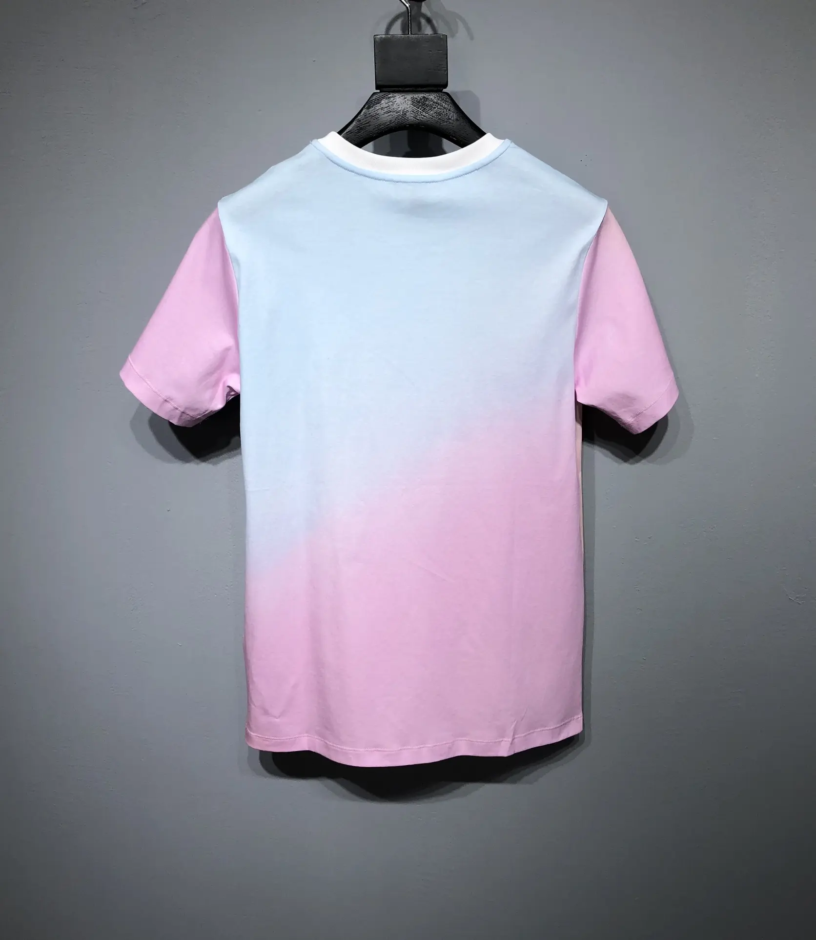 LOUIS VUITTON 2022 New printing T-shirt