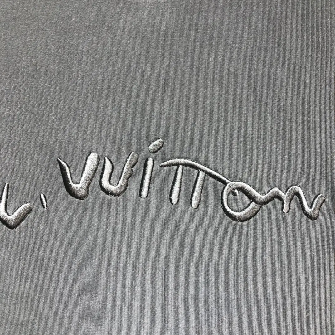 LOUIS VUITTON 2022 New Logo Printing T-shirt