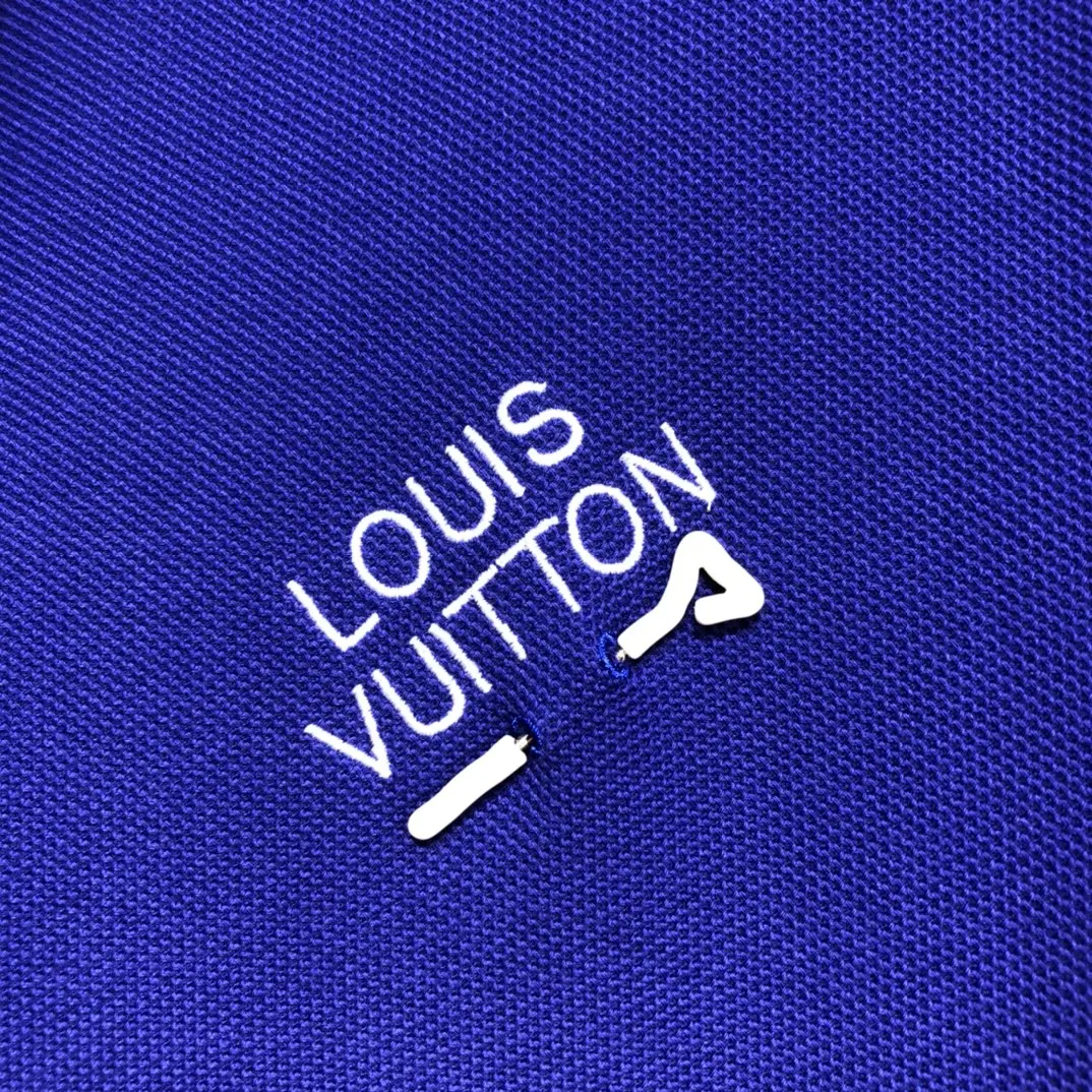 LOUIS VUITTON 2022 Embroidered polo shirt