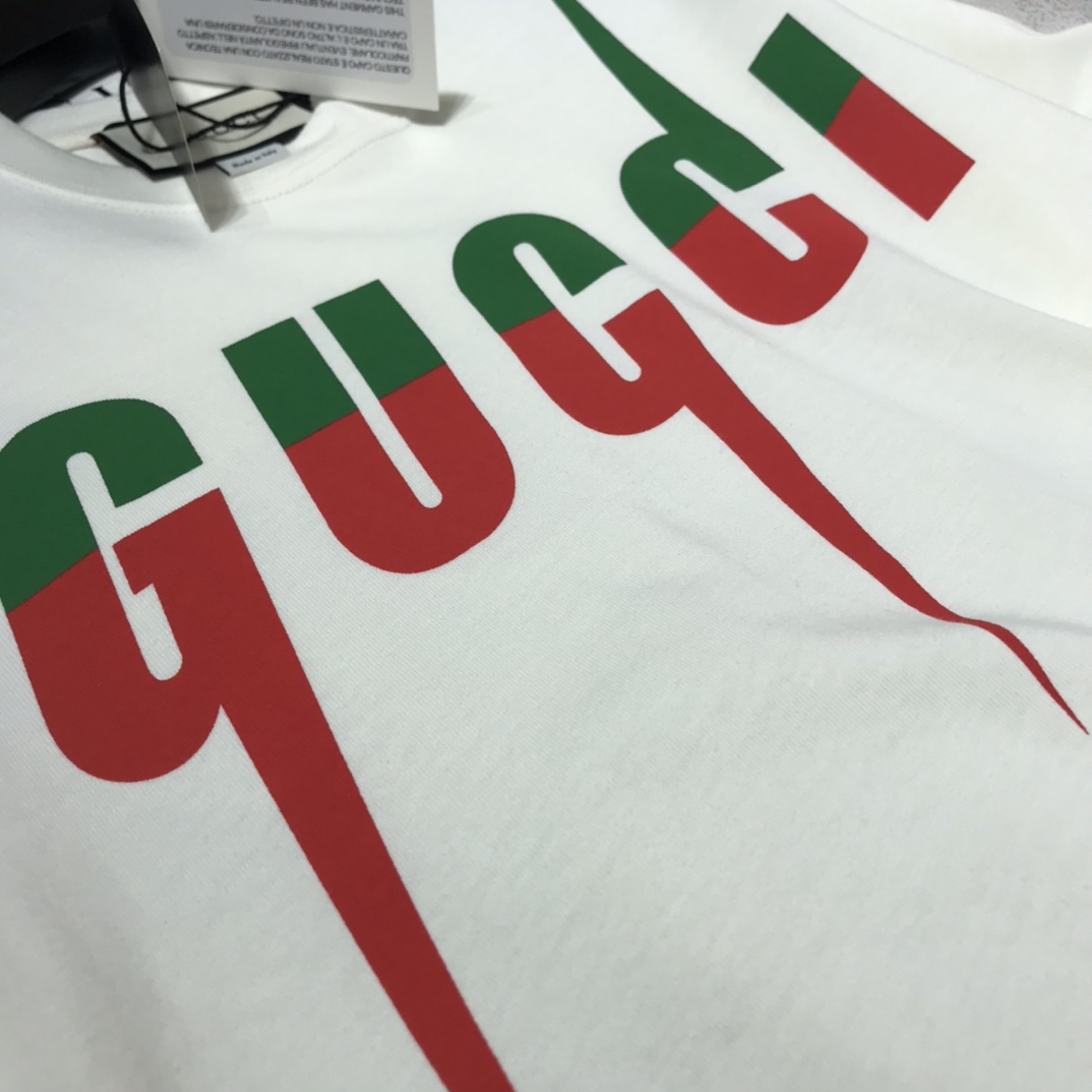 Gucci Printing T-shirt with white